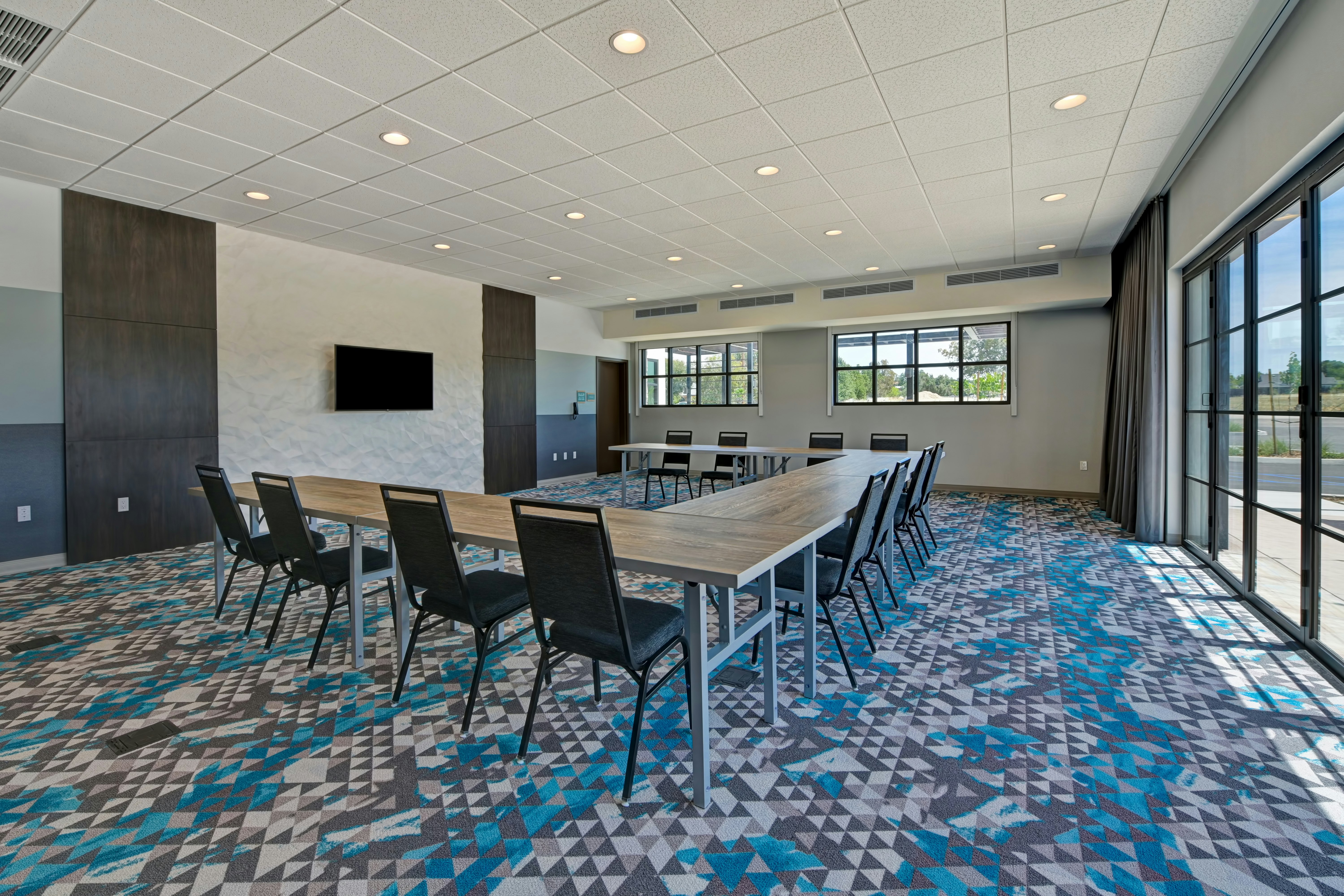 Home2 Suites By Hilton Atascadero Ca 19/26