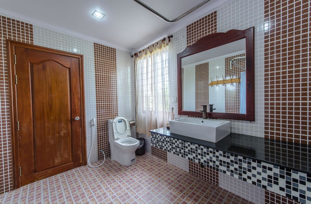 Delux Villa 30/48