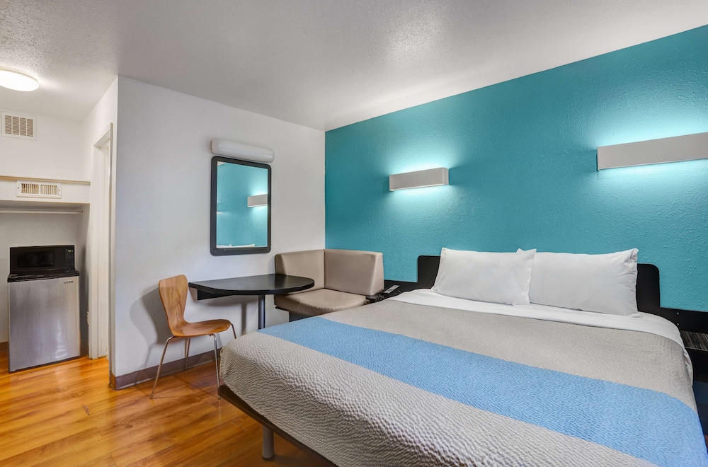 Motel6 Napa, CA 16/43