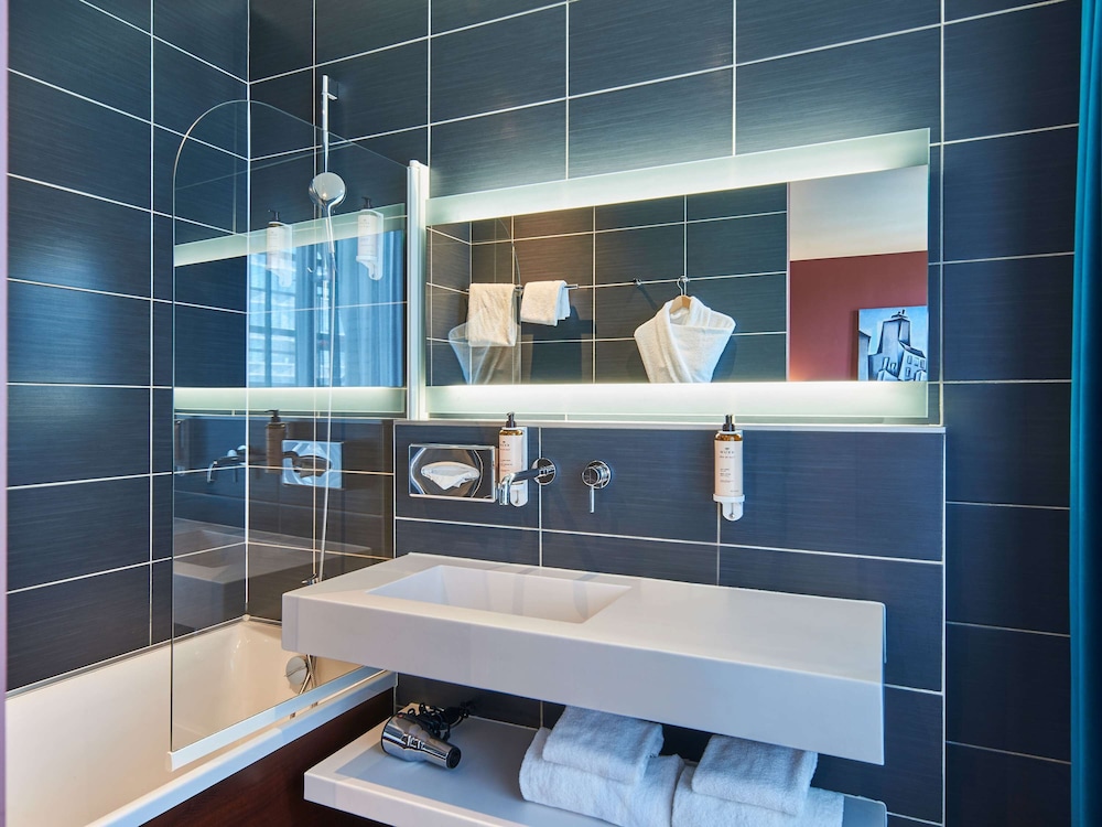 Hotel Mercure Paris Tour Eiffel Pont Mirabeau 47/49