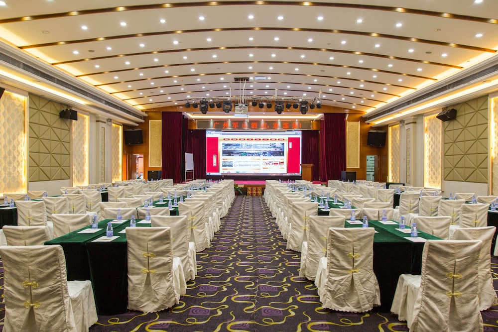 Junshan Hotel 66/75