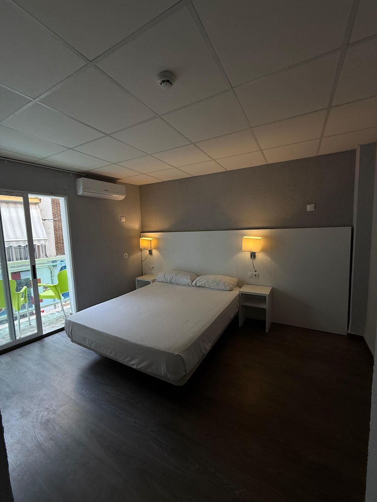 Hostal Boutique Benidorm Blue Beach 7/36
