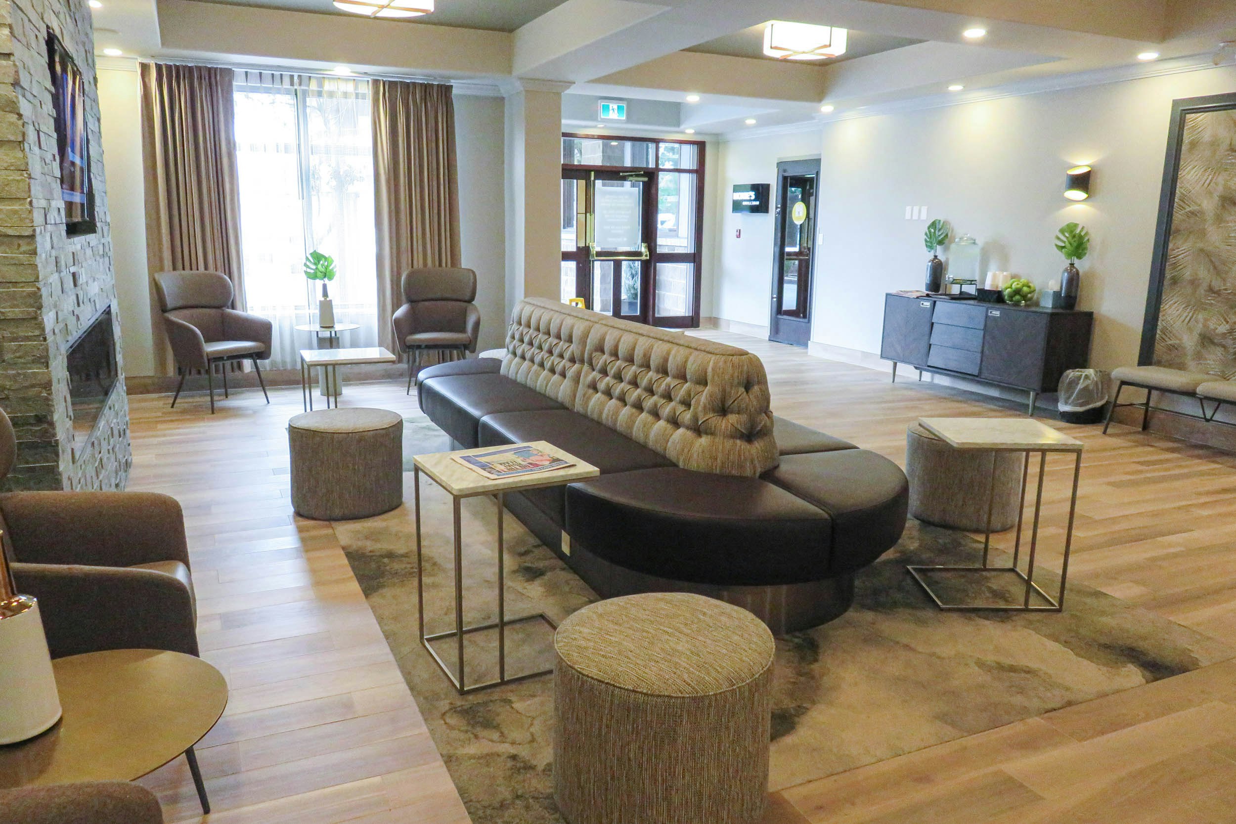 Sandman Hotel Vancouver Airport 24/38