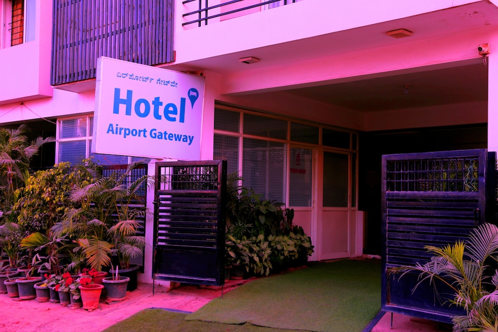 Airport Gateway Hotel 2/34