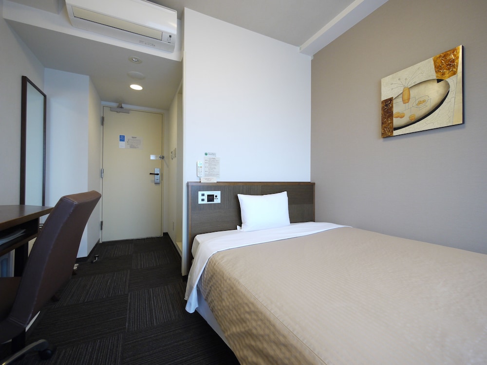 Hotel Route-Inn Ishinomaki Kanan Inter 10/36