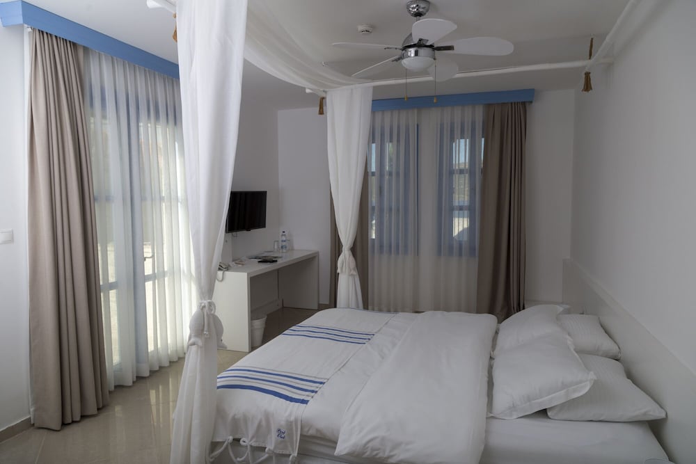 Alacati Port Hotel 7/50