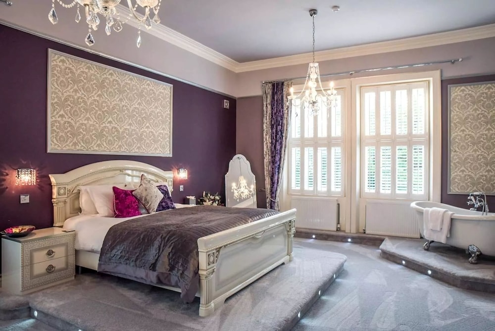 Derby Manor 19/50