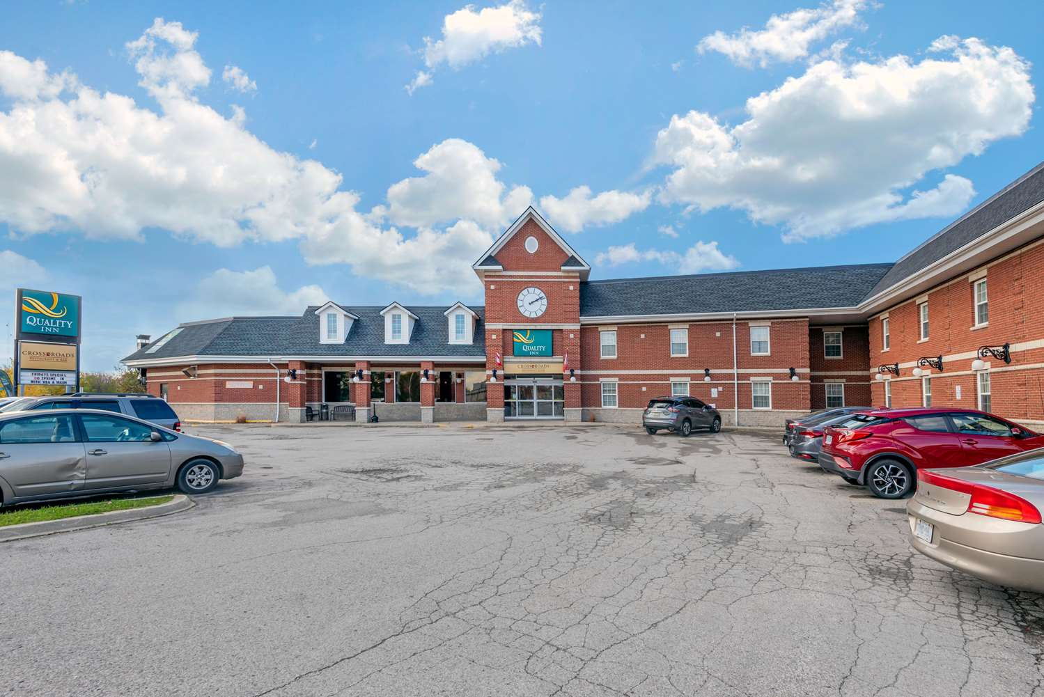 Quality Inn Sarnia, On 46/46