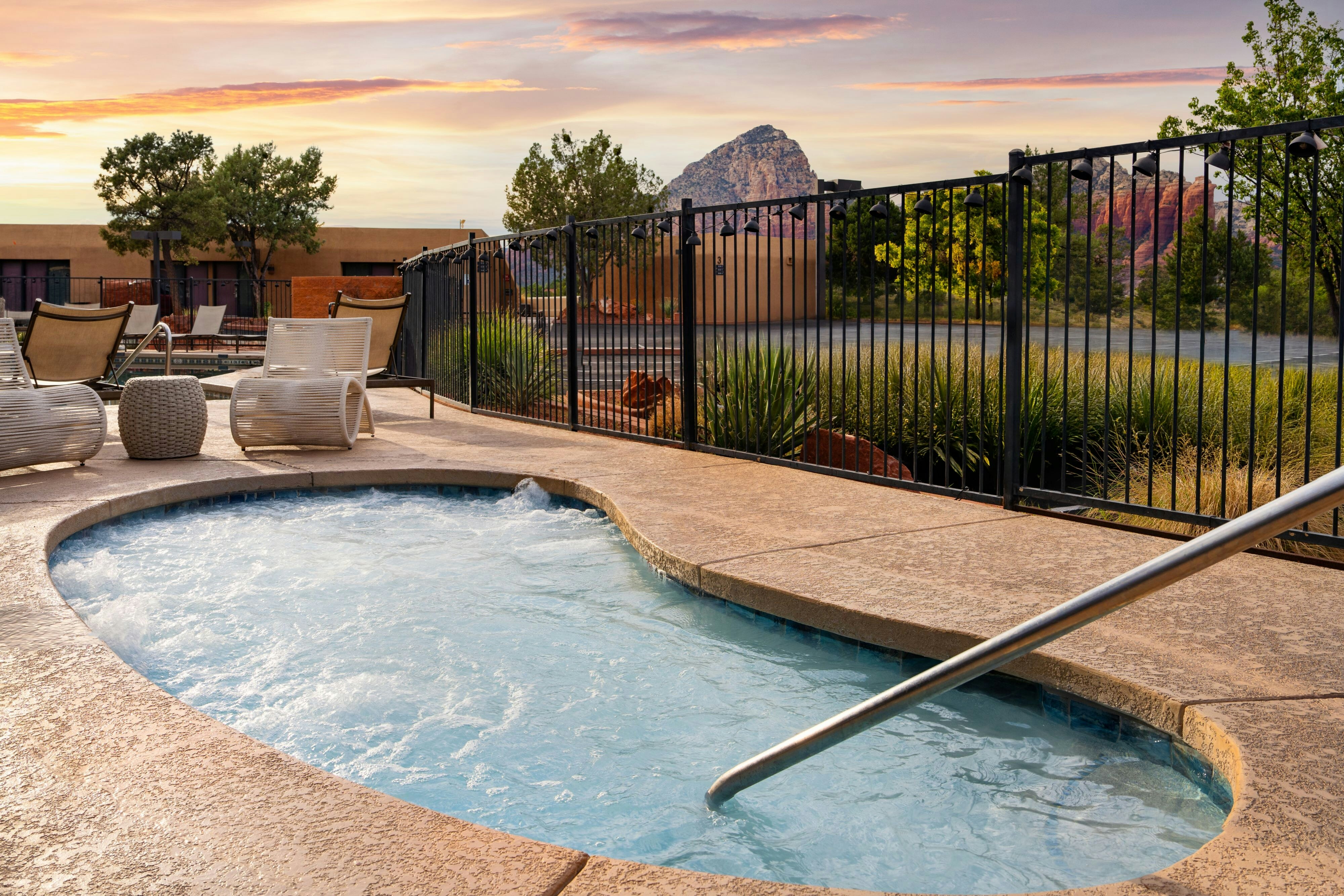 Sky Rock Sedona, a Tribute Portfolio Hotel 40/63