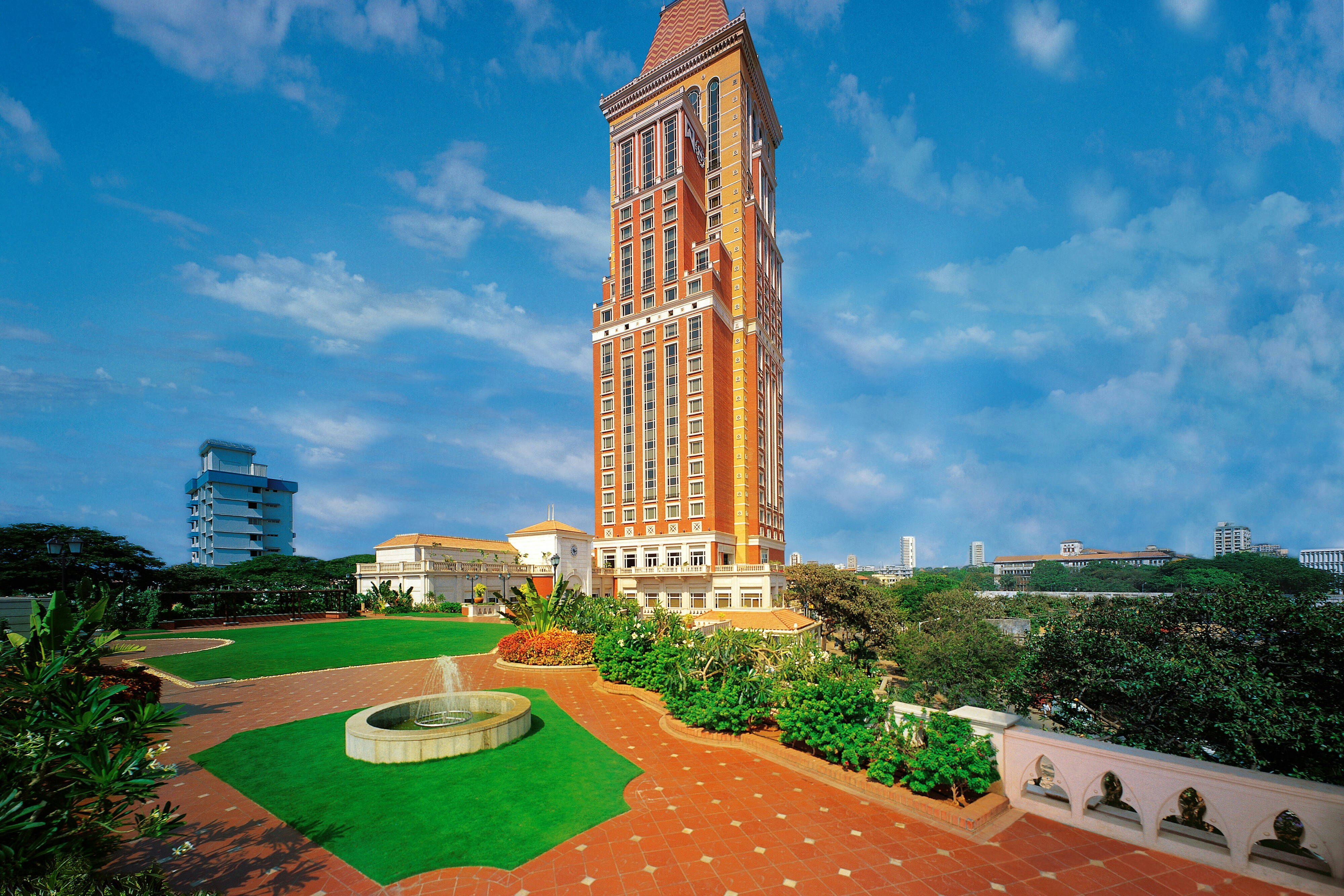 Itc Grand Central 38/39