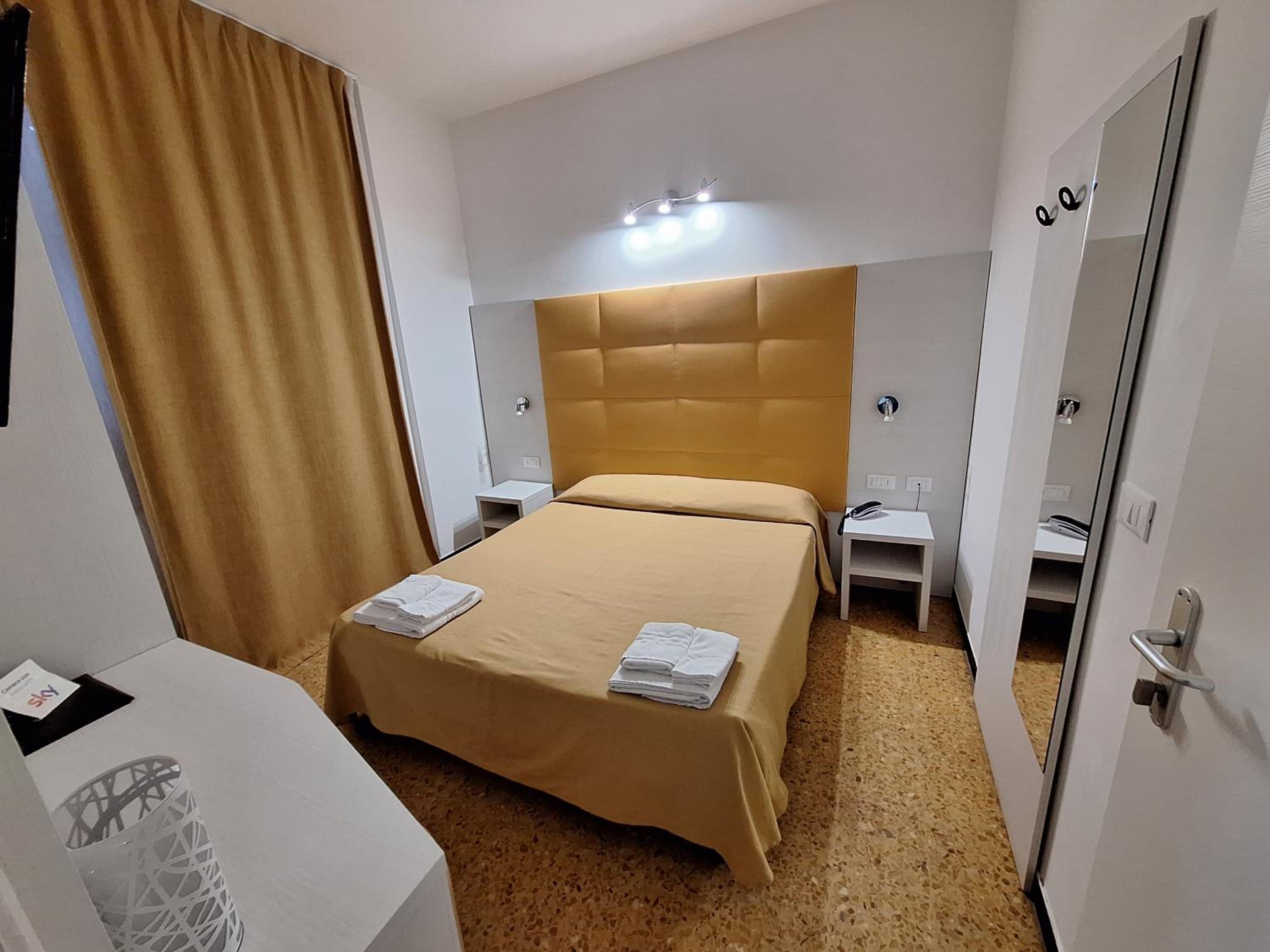 HOTEL VILLA COSTA 15/50