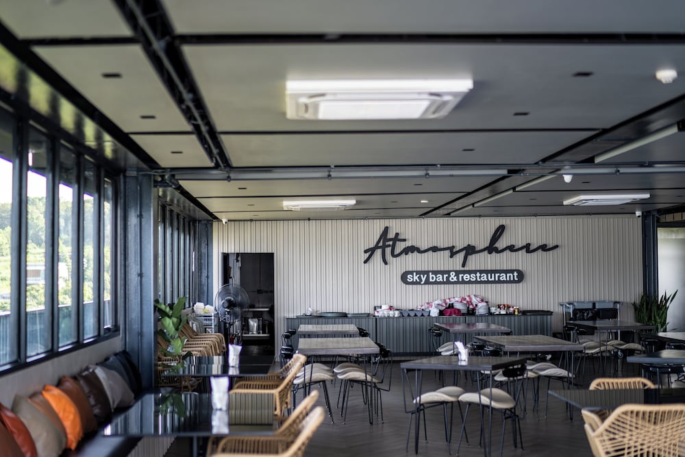 M2 Hotel Waterside 18/24