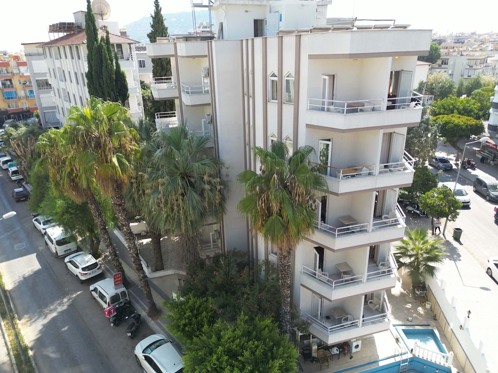 Lale Apart Hotel 20/26