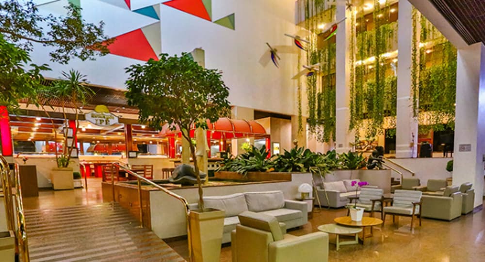 Castro's Park Hotel 50/58