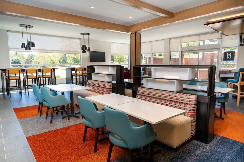 Hyatt House Nashville Airport 33/44