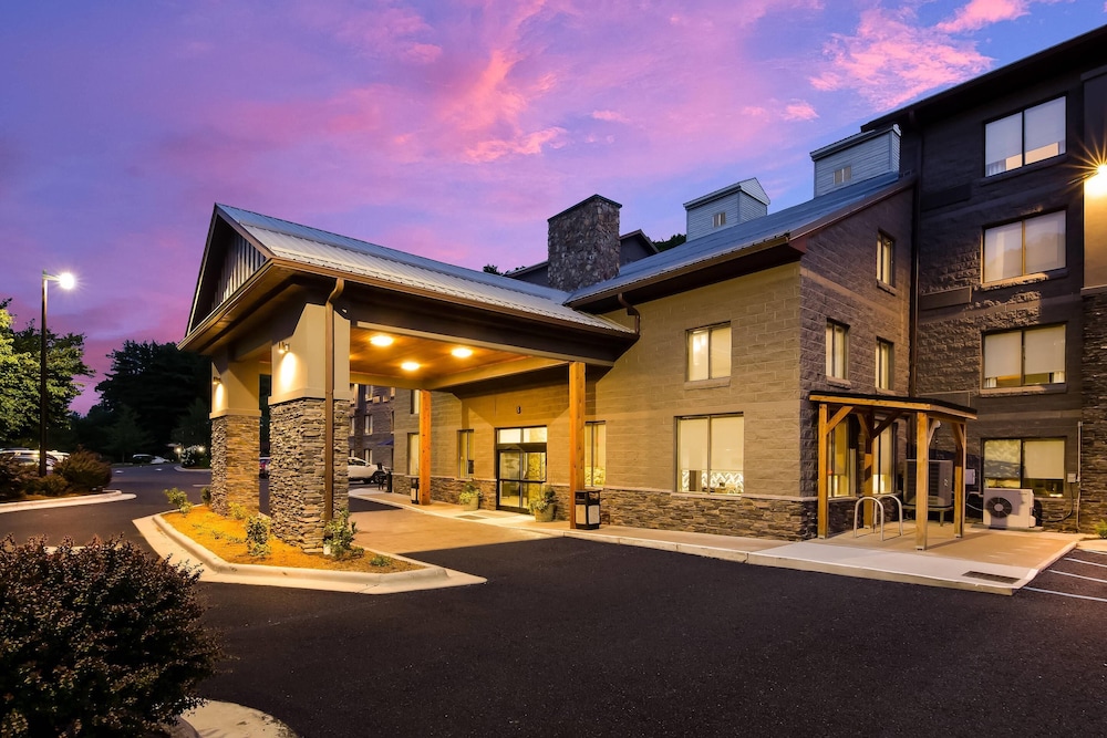 Graystone Lodge, an Ascend Collection Hotel 5/50