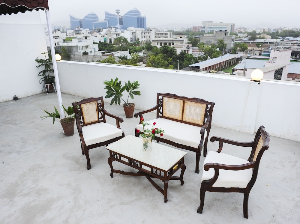 Raj Regency 22/43