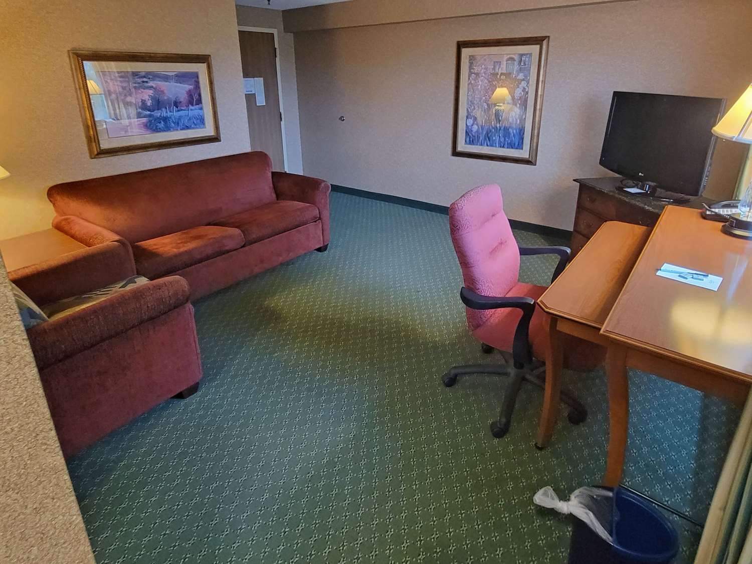 Radisson Hotel Cedar Rapids, IA 31/33