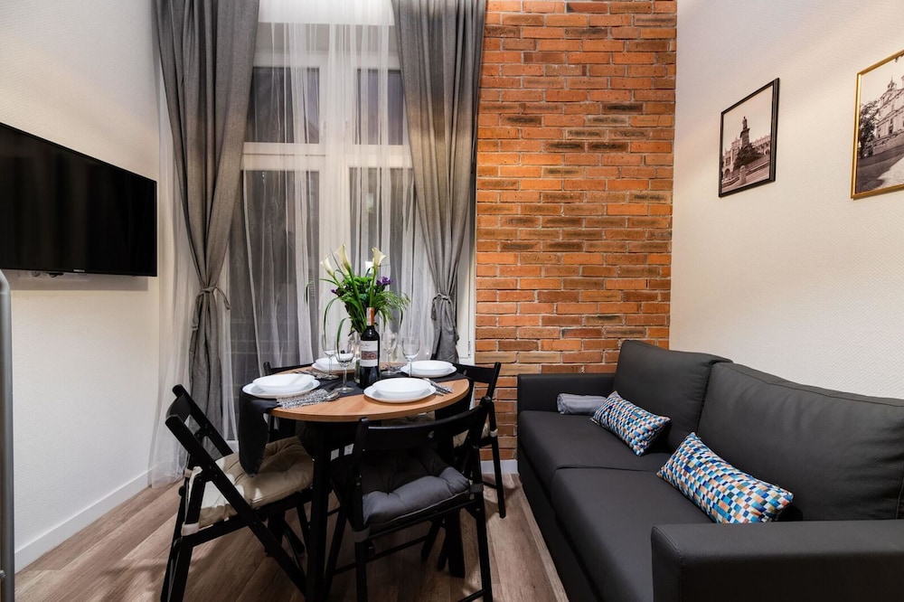 Aparthotel Dietla 99 25/50