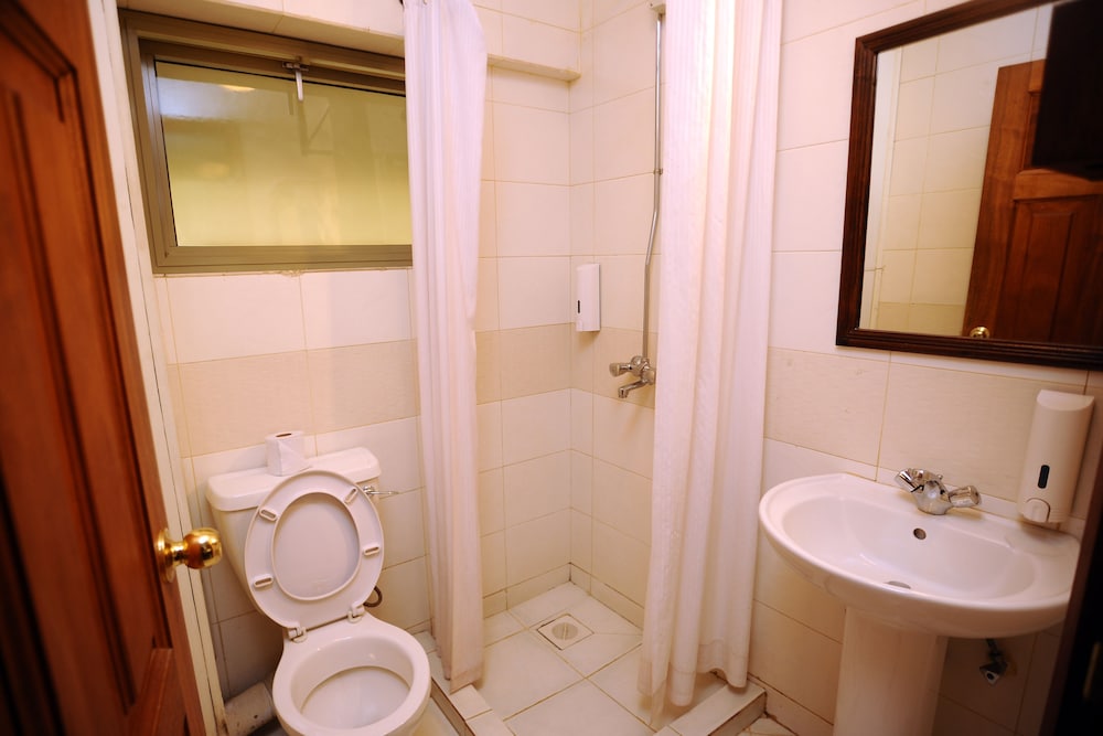 The Kenya Comfort Hotel Suites 7/78
