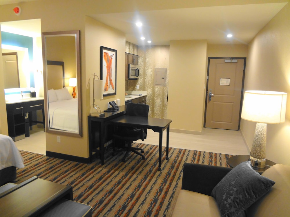 Homewood Suites by Hilton North Houston/Spring 26/54