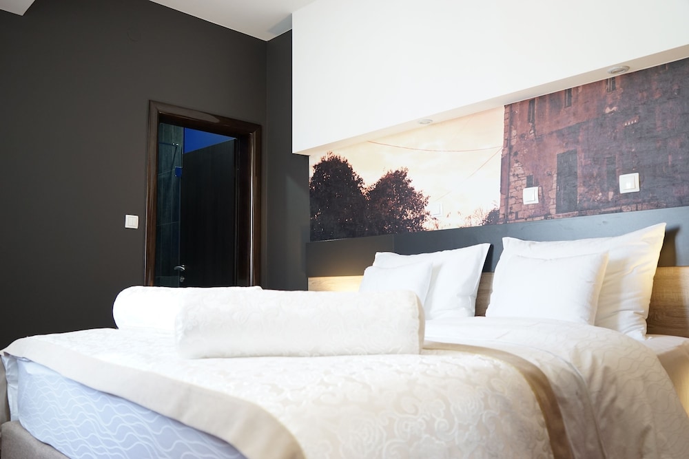 Hotel Hercegovina 10/41