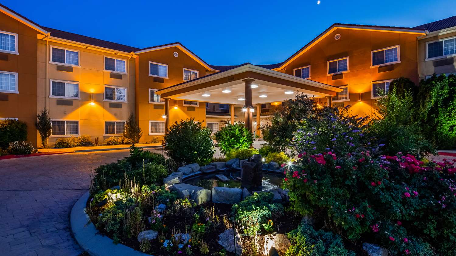 Best Western Plus Caldwell Inn & Suites 44/46
