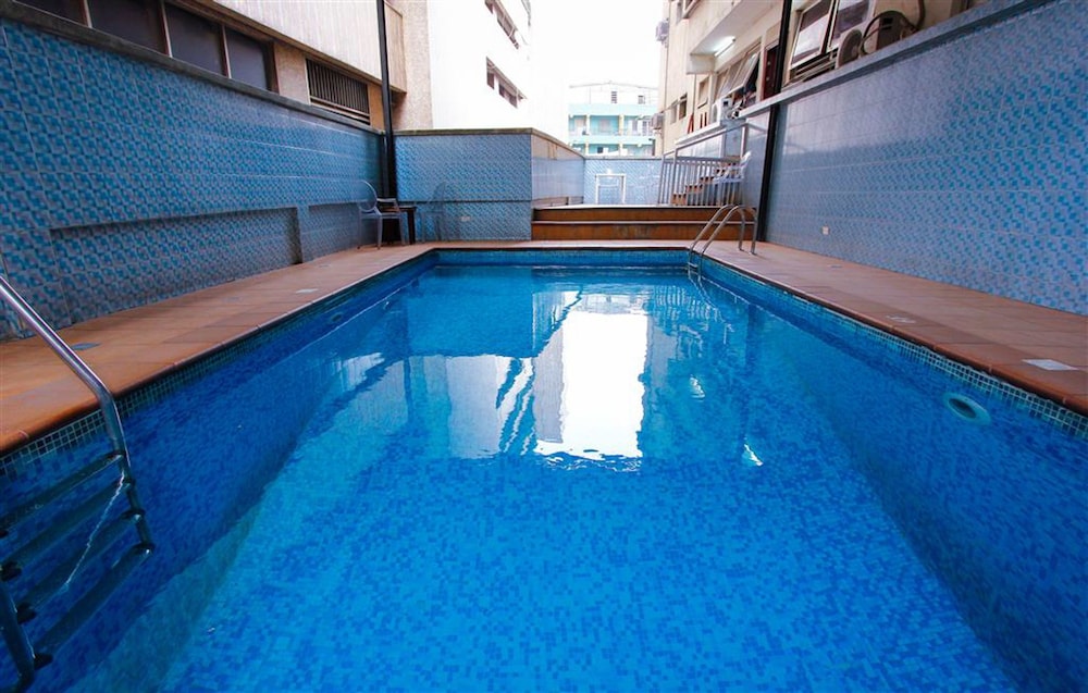 Beni Hotels 23/33