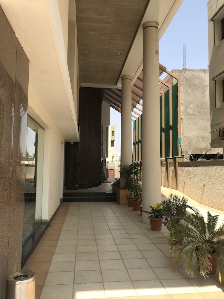 Kyriad Hotel Solapur by OTHPL 36/36
