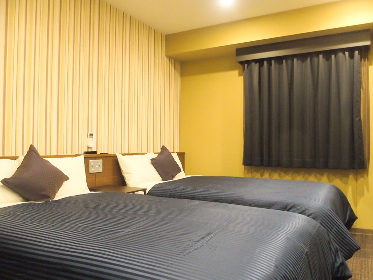 Semi Room, Twin Beds, Smoking