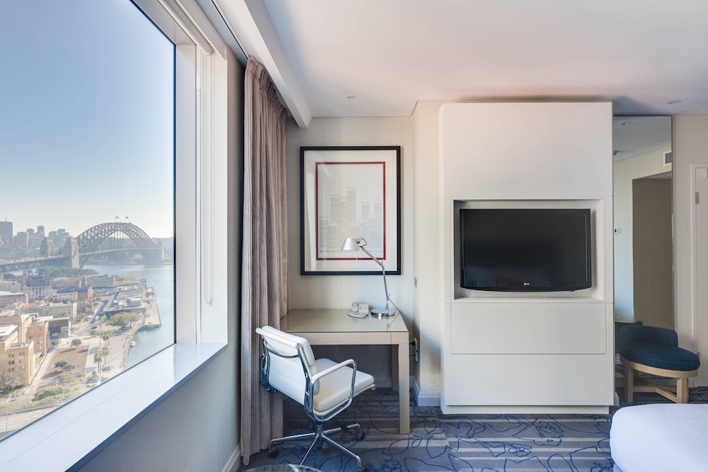 Sydney Harbour Marriott 38/53