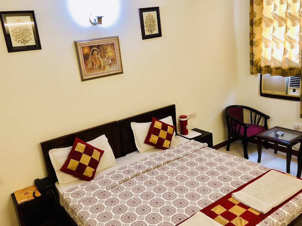 HOTEL CLASSIC INN 16/62