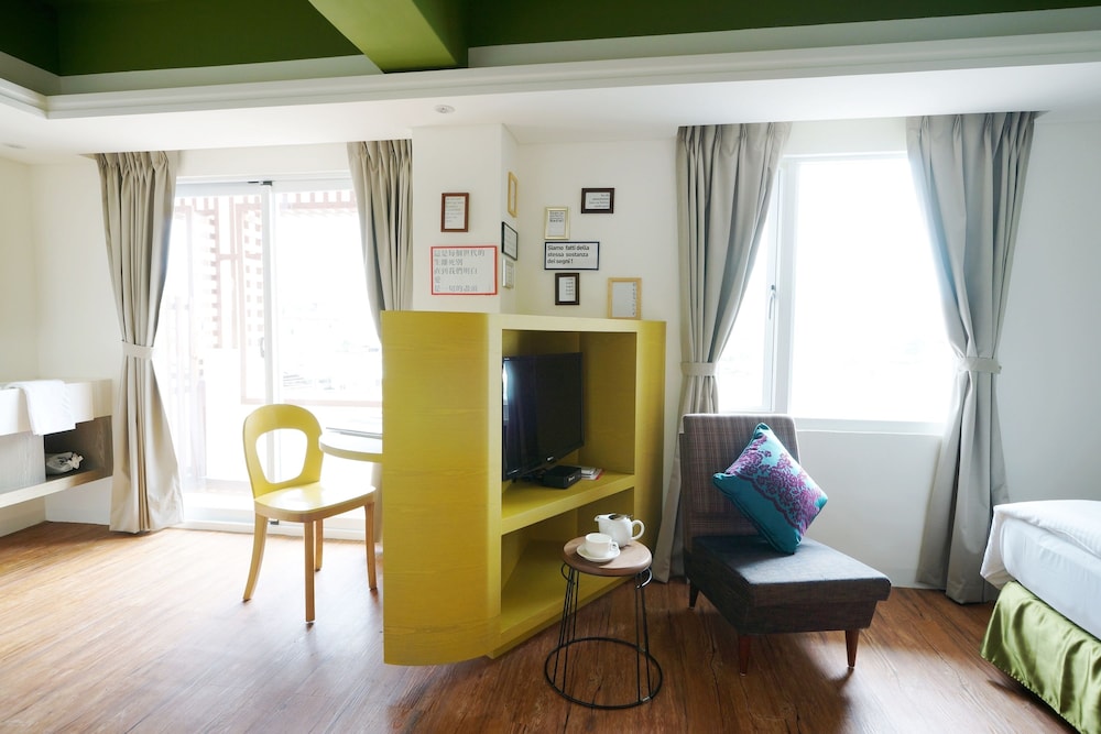 JIA JIA PAPERSUN APARTMENT 47/69