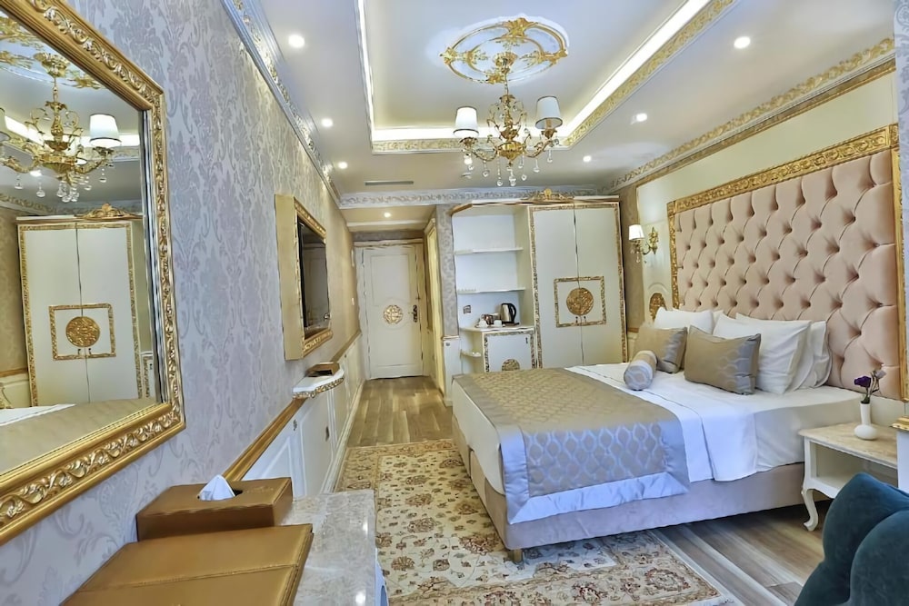 HOTEL EMIRHAN PALACE 13/67