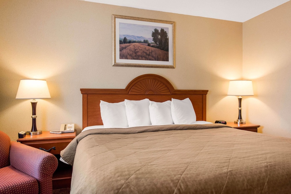 Quality Inn At Bangor Mall 9/36