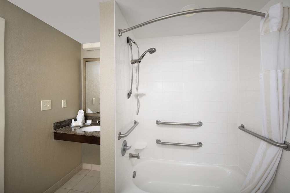 Hilton Garden Inn Huntsville South Redstone Arsenal Al 12/54