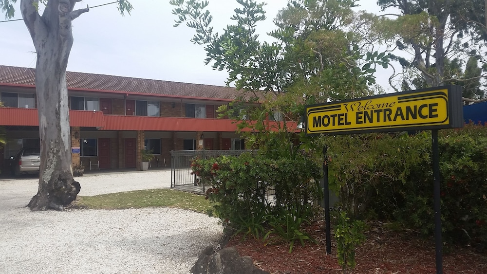 Econo Lodge Chaparral Motel Ballina 4/30