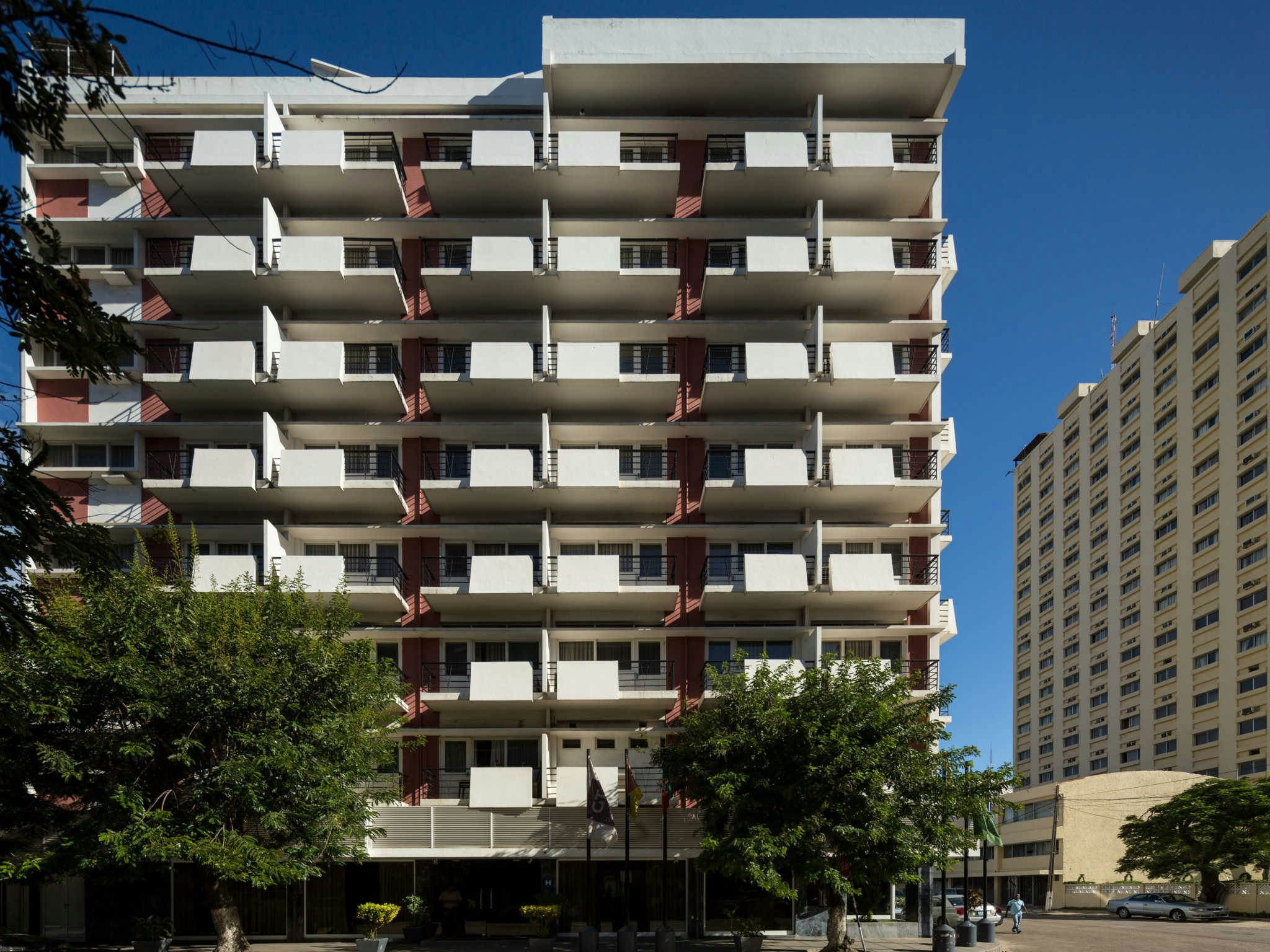 Tivoli Beira 2/52
