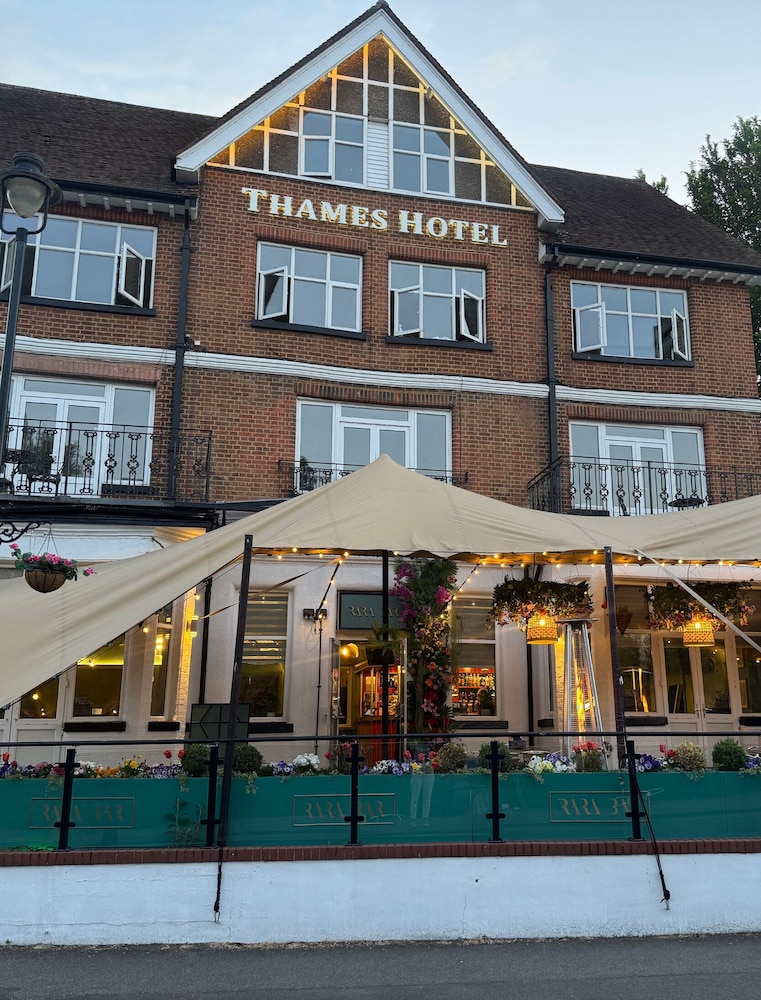 Uno Thames Hotel 1/50