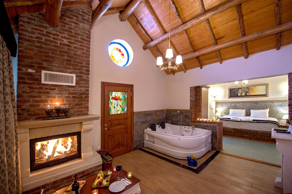 WINEPORT LODGE AGVA 52/84