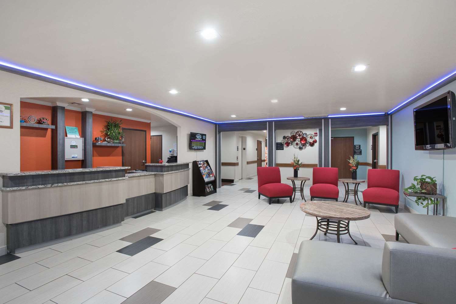 Super 8 By Wyndham Claremore Ok 2/6