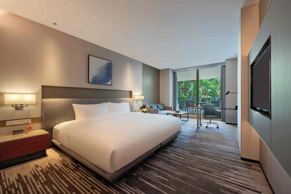Dongguan Forum Hotel and Apartment 13/50