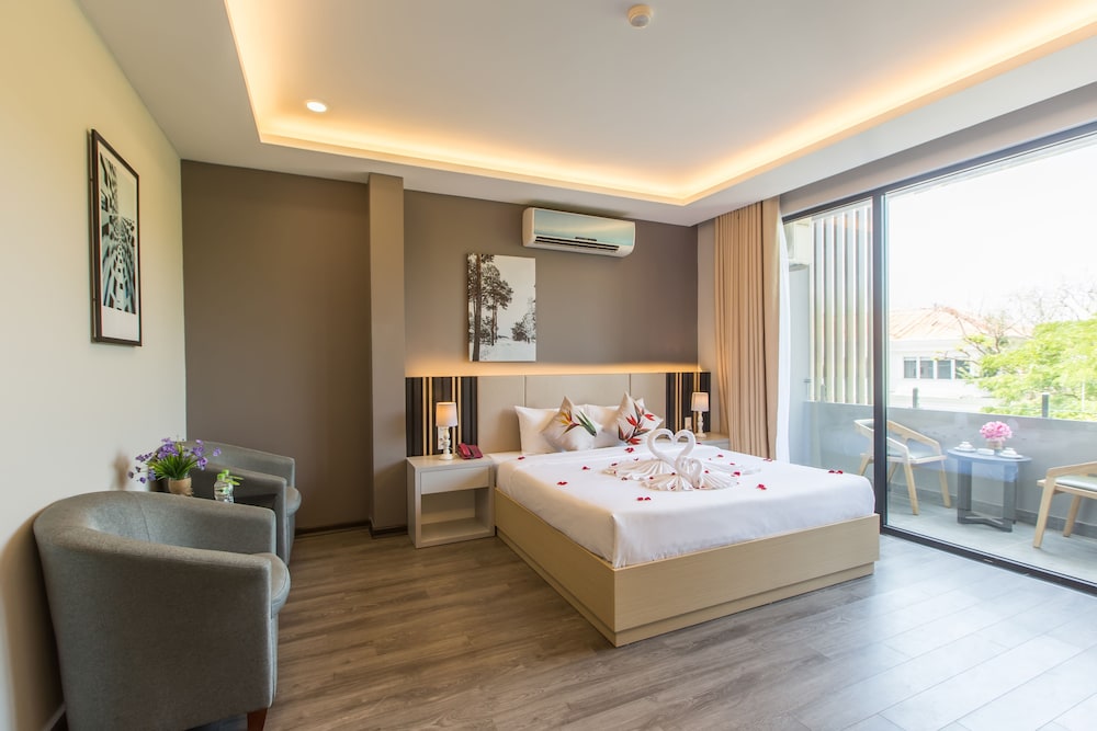 Binh Duong Hotel 23/42