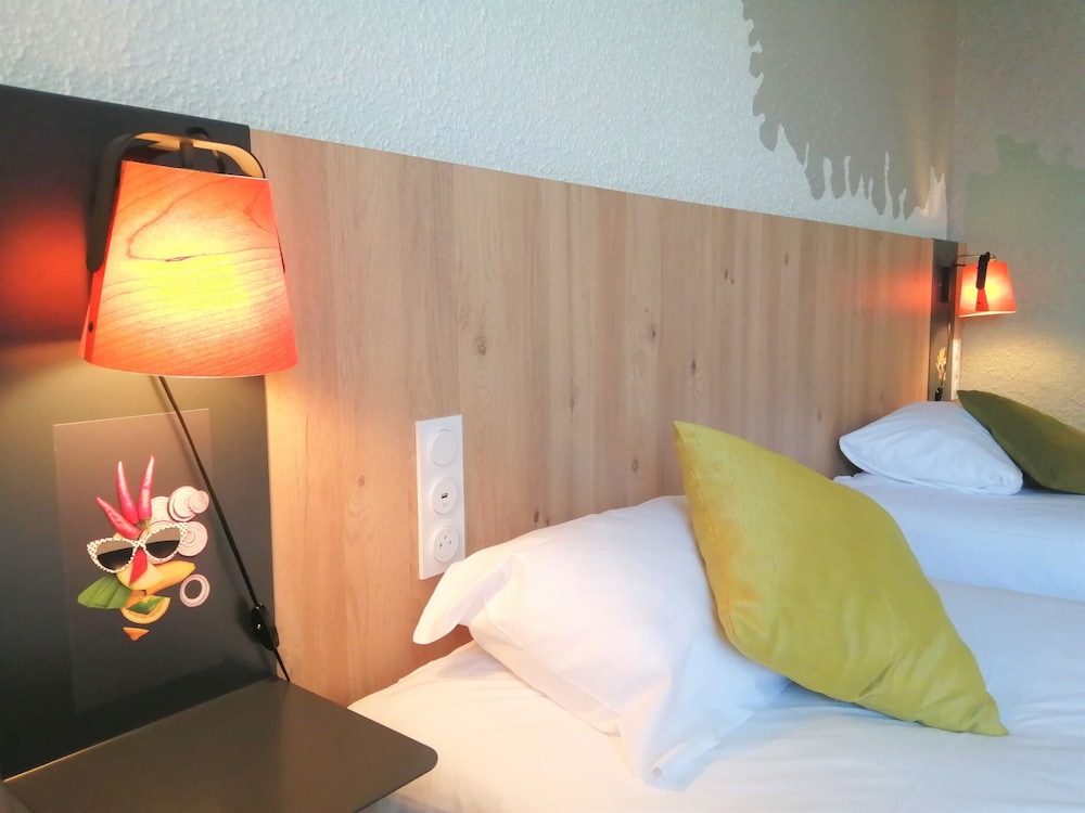 Ibis Styles Tours Sud 32/78