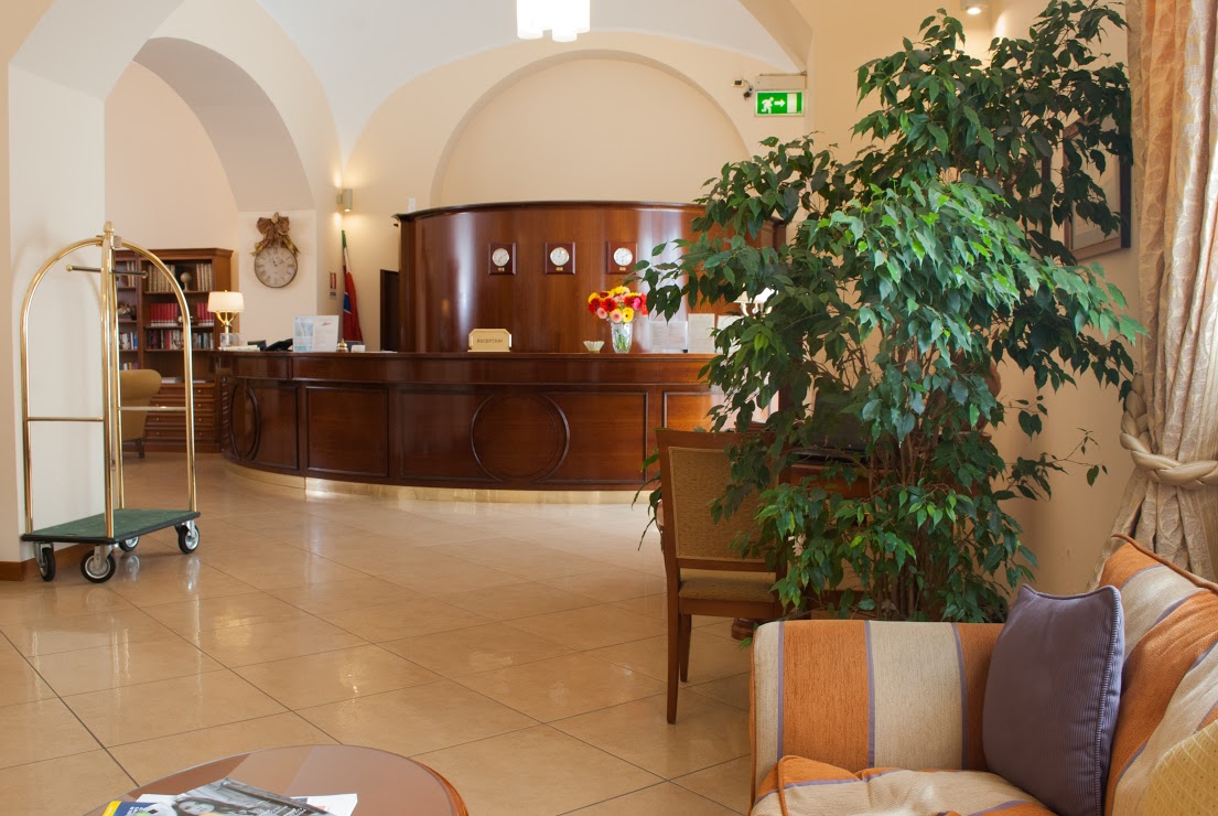 Le Cheminee Business Hotel 10/56