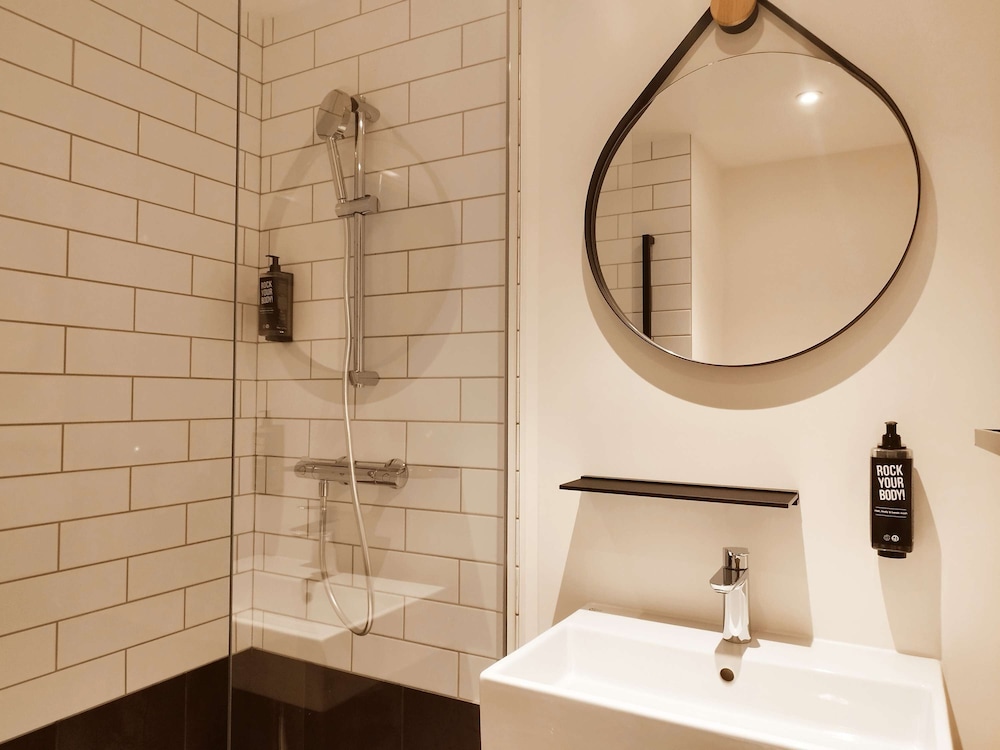 Ibis Acheres St Germain en Laye 51/55