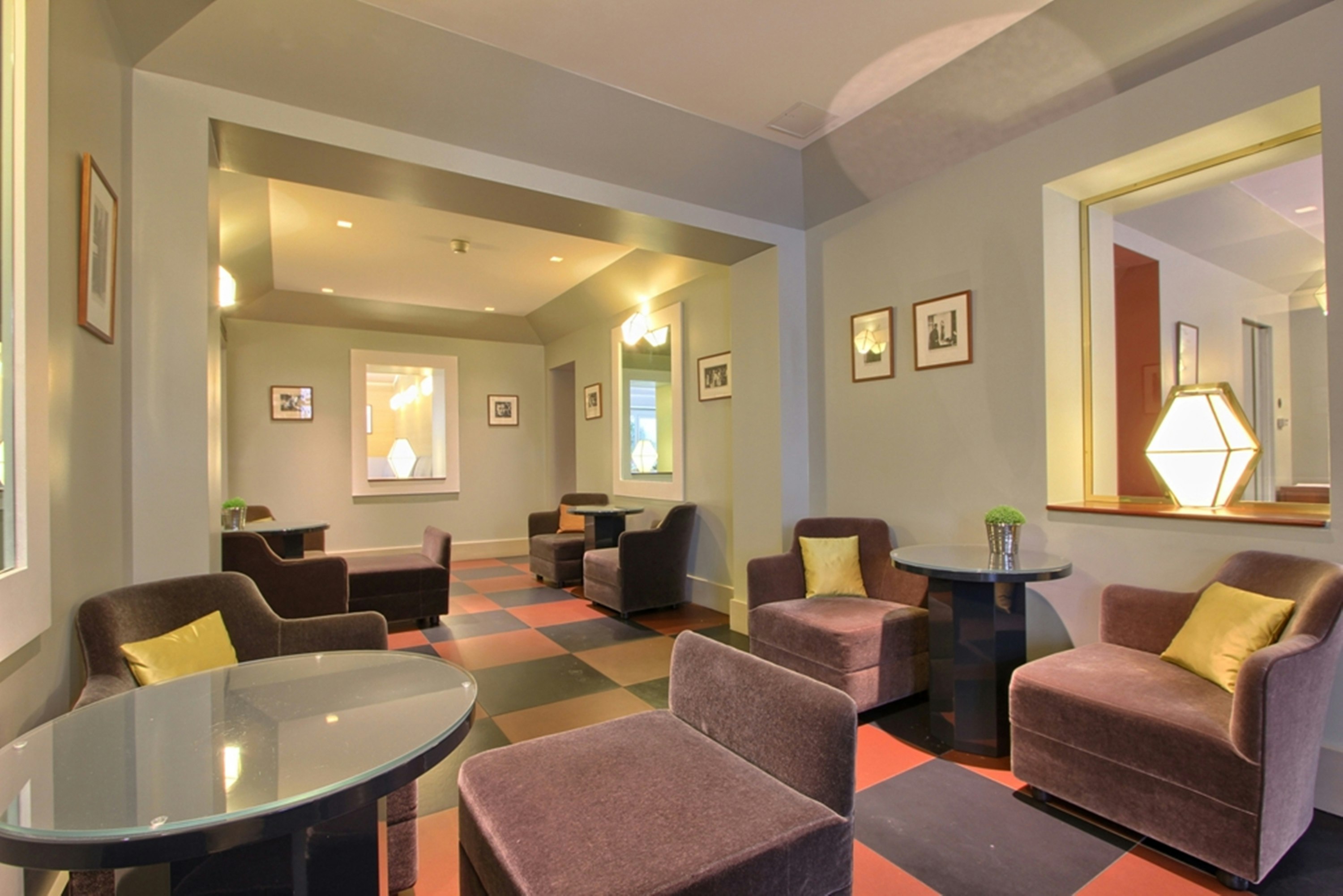 Hotel A La Villa Des Artistes 53/72