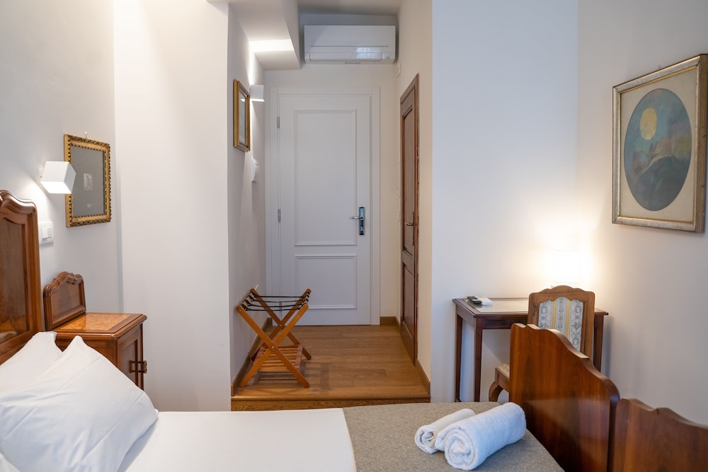 Residenza Degli Speziali 23/48