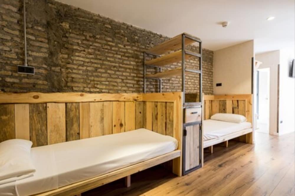 Black Swan Hostel Sevilla 23/62