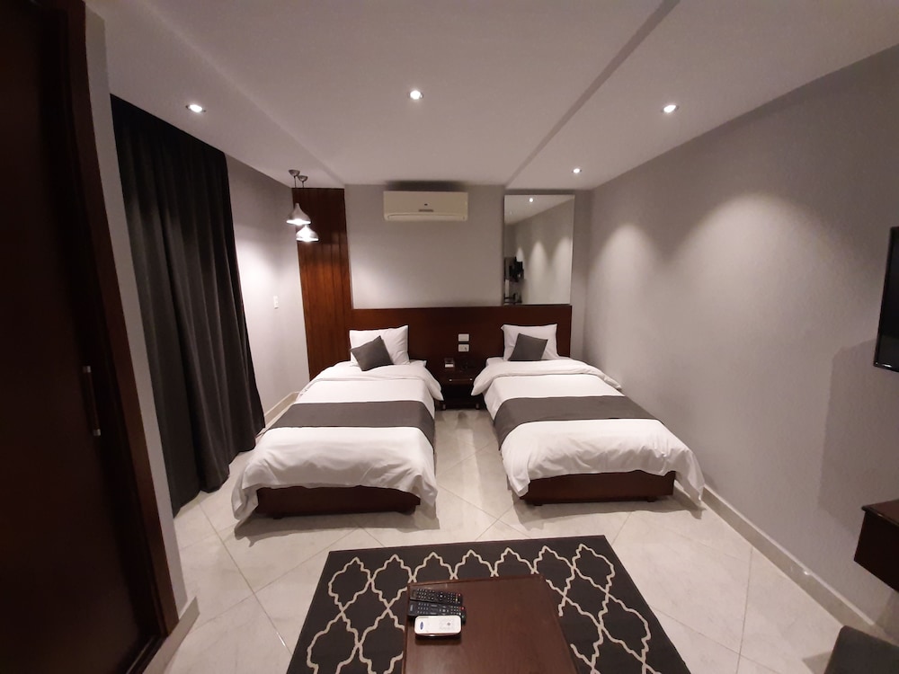 Nakhil Residence 14/45